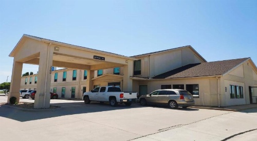 McPherson Inn By OYO, I-135 image 20